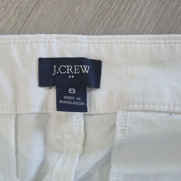 J.CREW White Tailored Bermuda Shorts, 9 Inch, Size 8 - Picture 3 of 6
